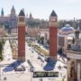 Deux tours vénitiennes sur la Place d’Espagne à Barcelone