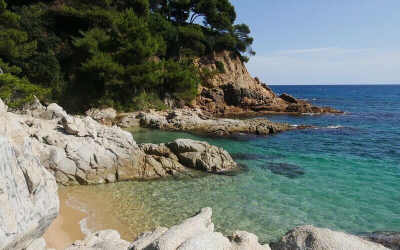 belle plage de la Costa Brava