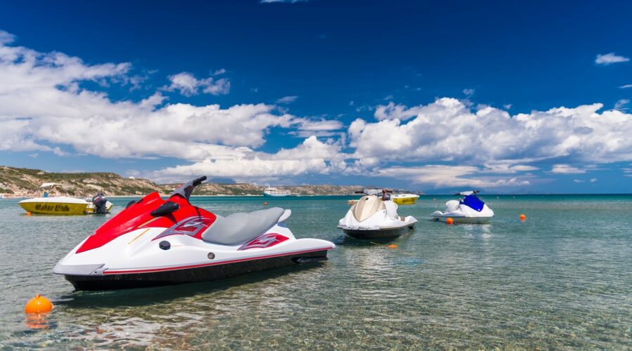 Paradis Aquatique : Top 12 des activités Nautiques en Martinique !