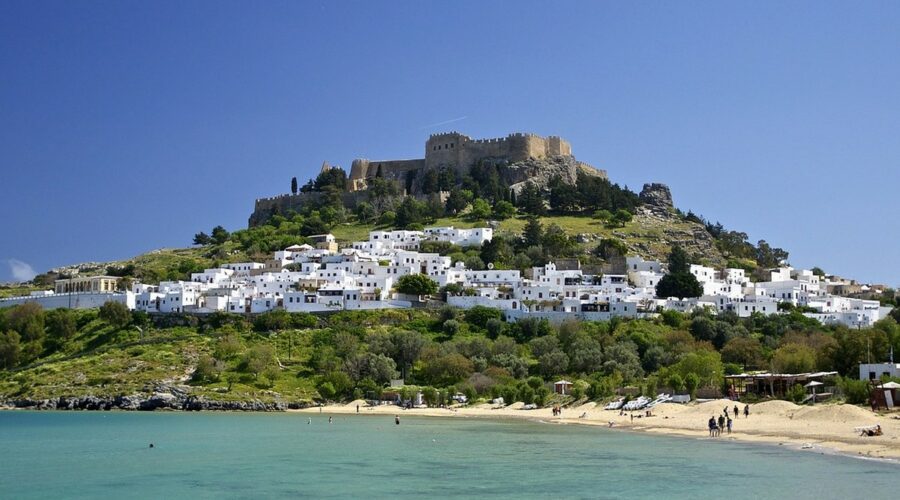 A seulement 3 heures de la France, partez découvrir Rhodes