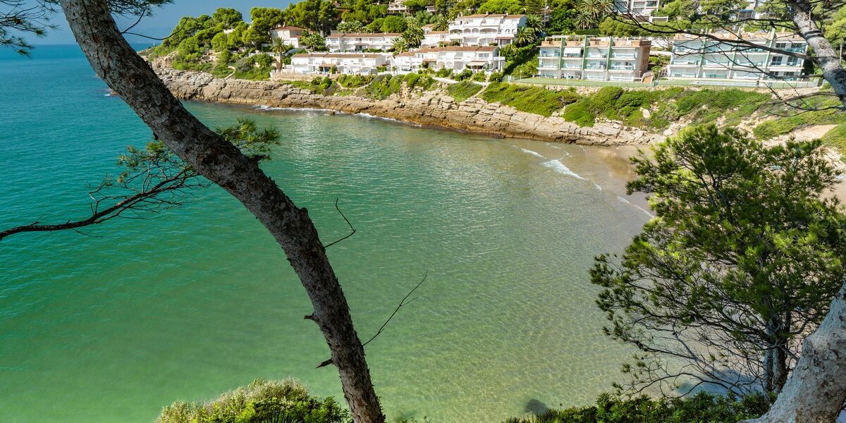 Vacances ensoleillée sur la Costa Dorada