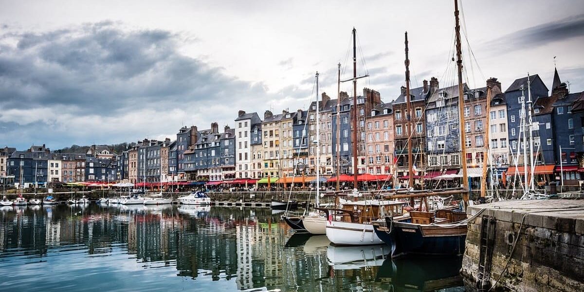 Au fait vous connaissez ces 6 villages de Normandie, les plus beaux de la région ?