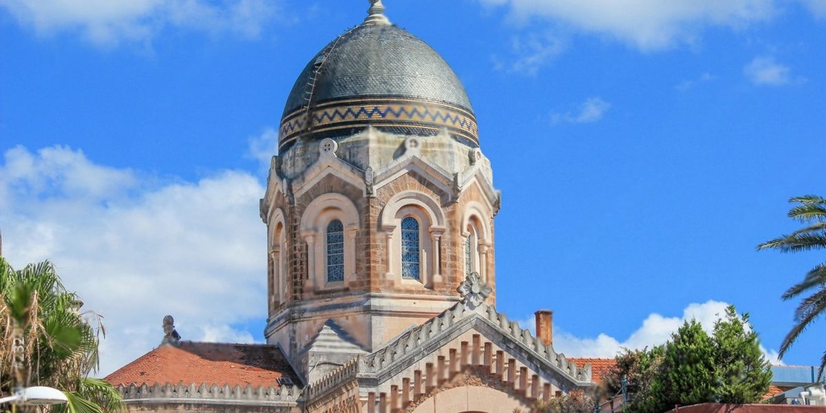 la Basilique de Saint-Raphaël devient la star montante des réseaux sociaux