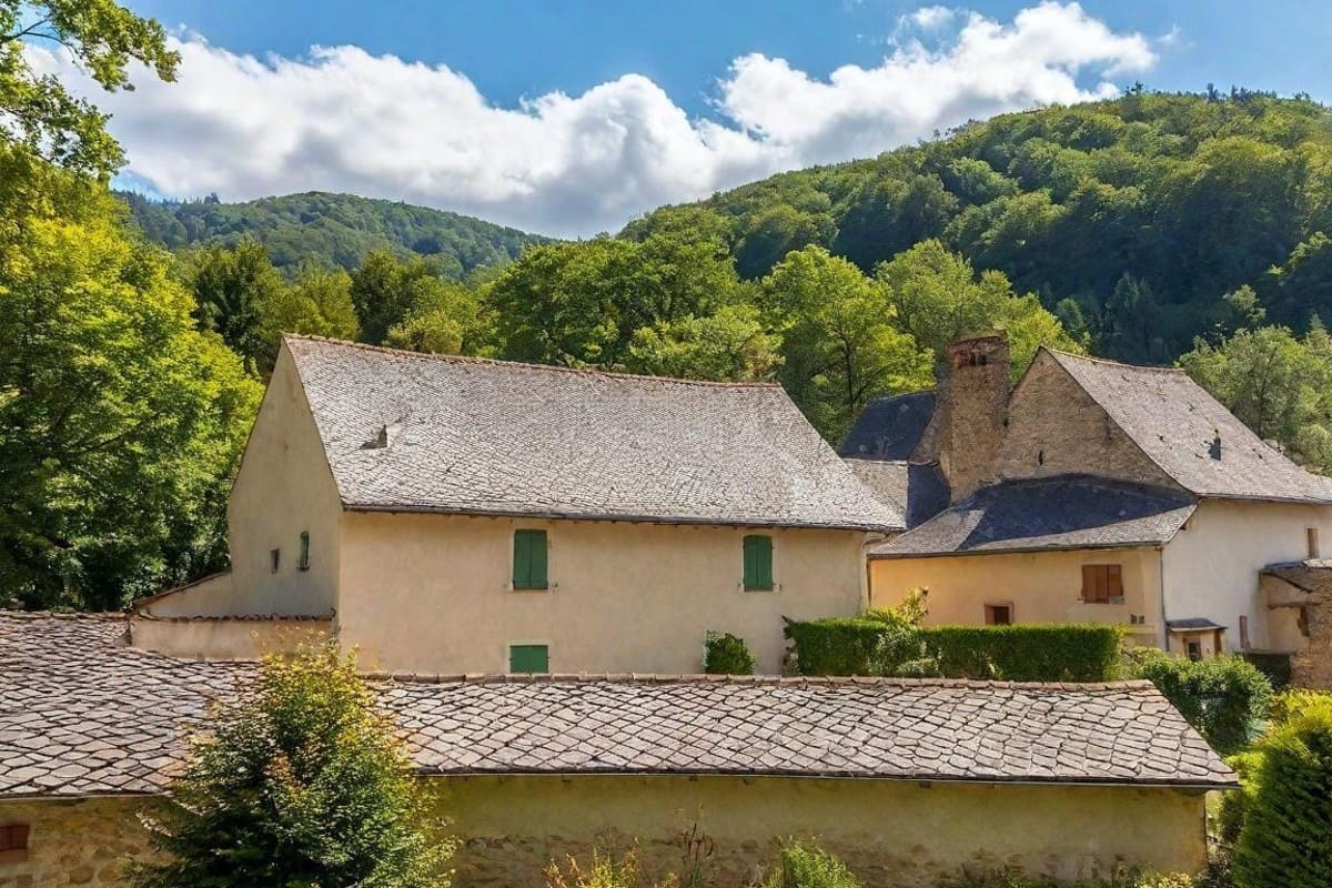 Plus Beaux Villages des Alpes Mancelles